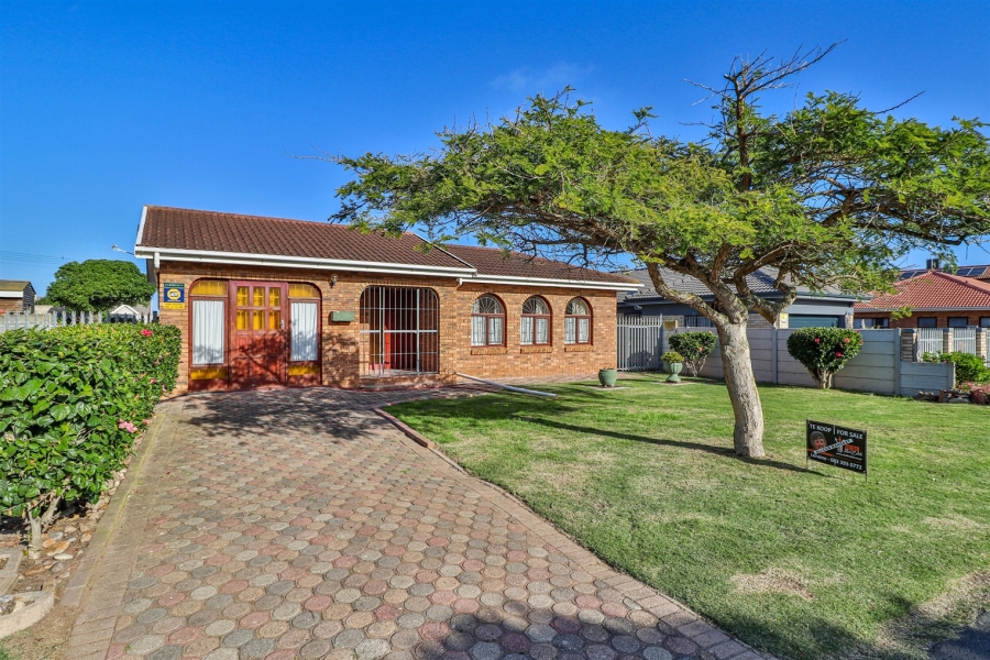 3 Bedroom Property for Sale in Reebok Western Cape